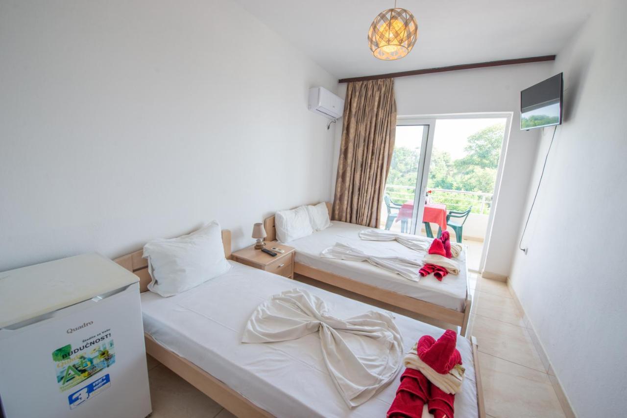 Villa Fici Ulcinj Exteriör bild